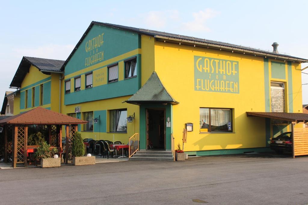 Gasthof Zum Flughafen Hotel Feldkirchen bei Graz Kültér fotó